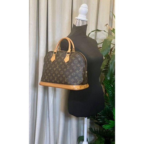 Louis Vuitton Monogram Alma PM Brown Canvas Leather Handbag - Picture 14 of 15